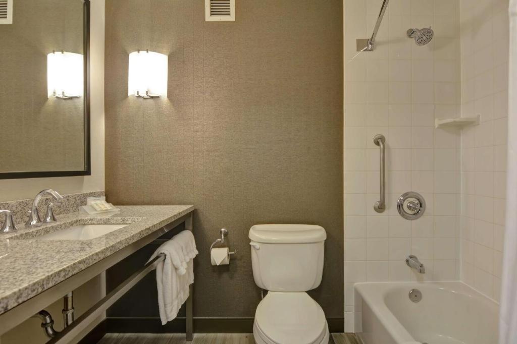 Hilton Garden Inn Appleton/Кімберлі Екстер'єр фото